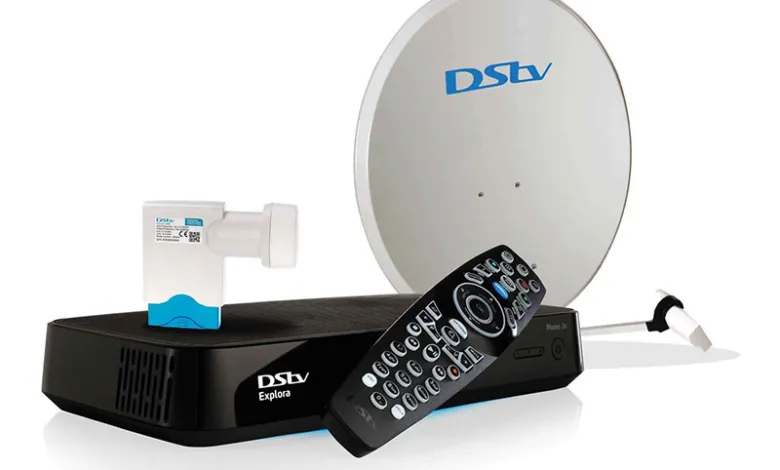 Kit de antena parabólica com descodificador e comando